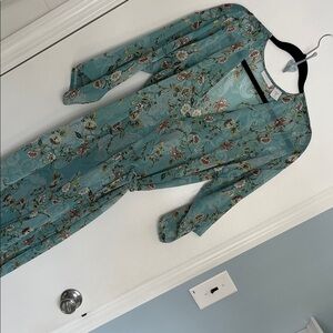 Vintage New York&Company Sheer Stlye kimono